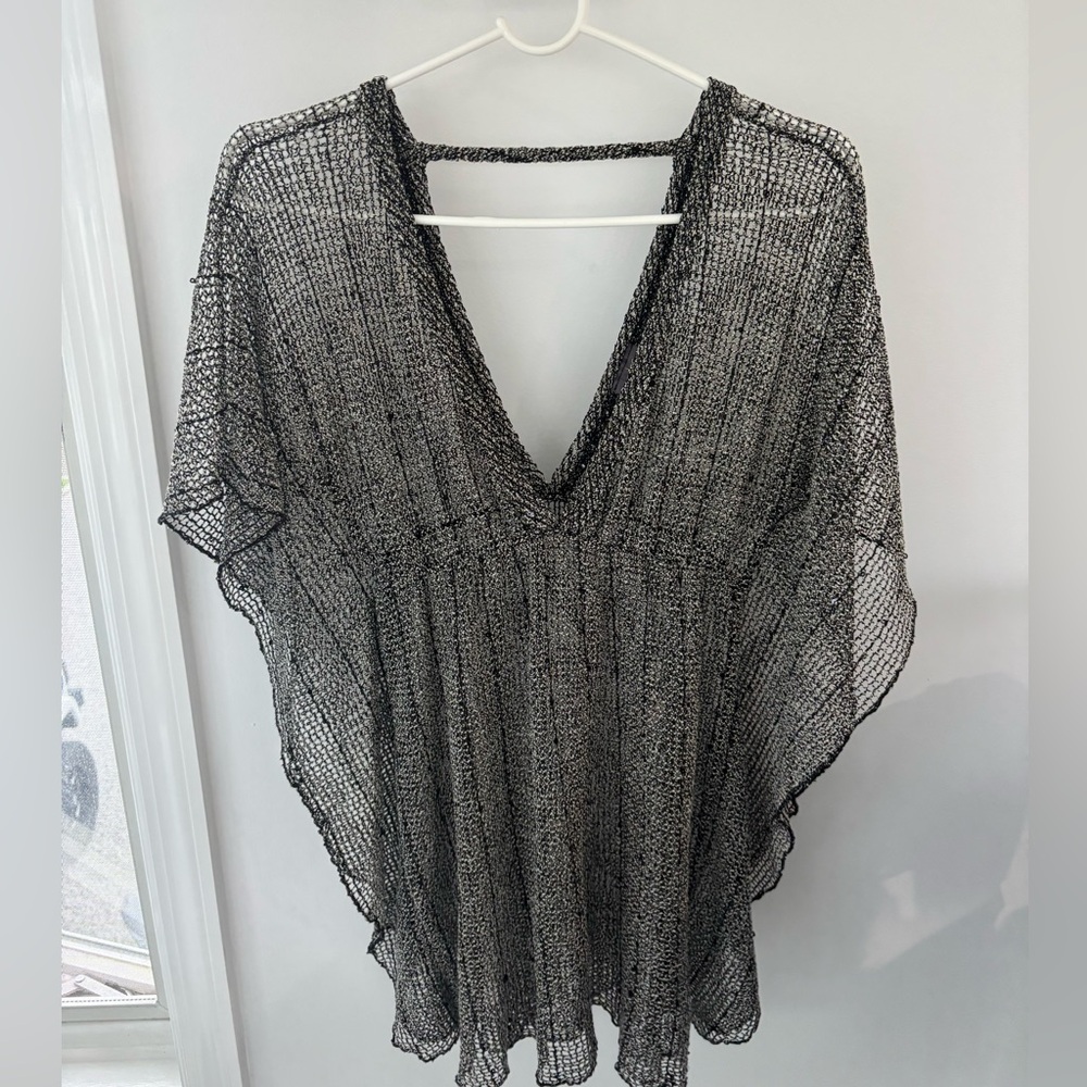 Elif for Jordan Taylor Black/Silver Sheer Swim Cover-Up | Size Small